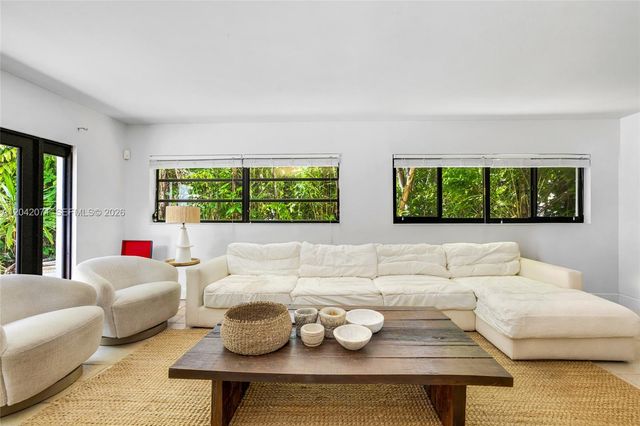 920 Aguero Ave 0, Coral Gables, FL 33146