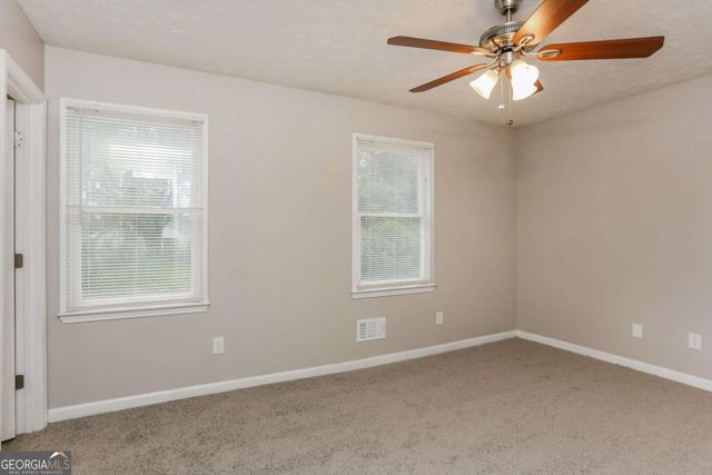 4893 Autumn Circle, Stone Mountain, GA 30088