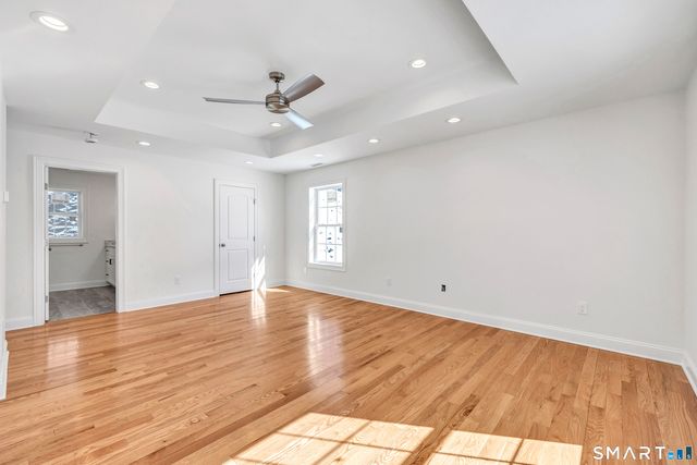 28 Hunting Ridge Road, Middlebury, CT 06762