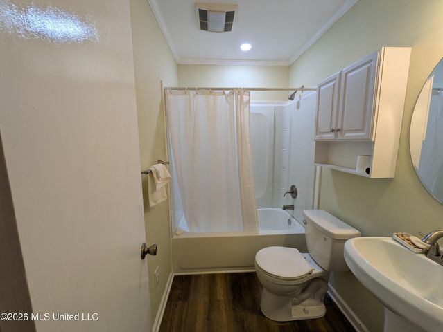 1253 24th Street, Gulfport, MS 39501