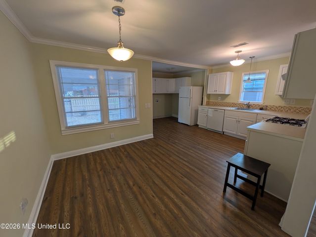1253 24th Street, Gulfport, MS 39501
