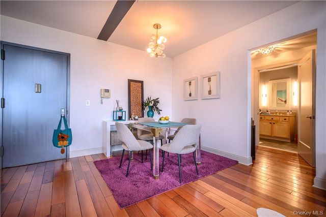 1 S Astor Street 502, Irvington, NY 10533