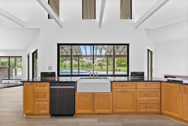 4120 NW 99th Avenue, Coral Springs, FL 33065