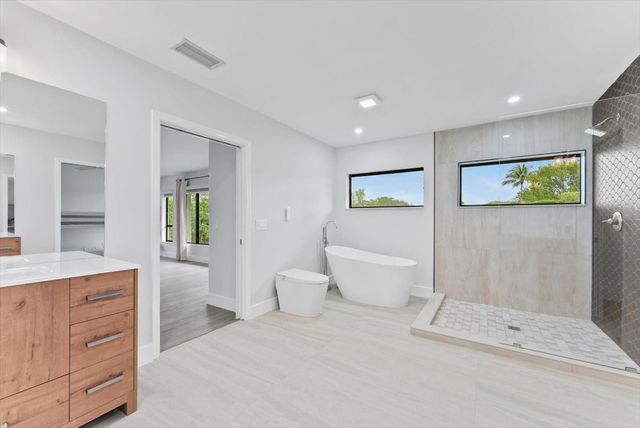 4120 NW 99th Avenue, Coral Springs, FL 33065