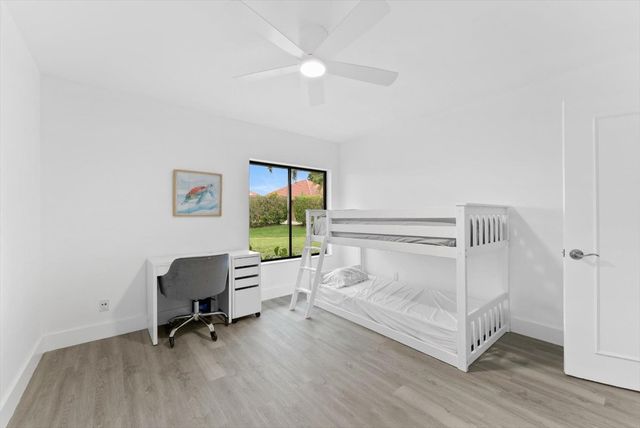 4120 NW 99th Avenue, Coral Springs, FL 33065