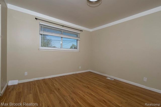 4829 Wolgast Drive, Warren, MI 48092