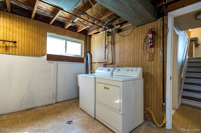 4829 Wolgast Drive, Warren, MI 48092