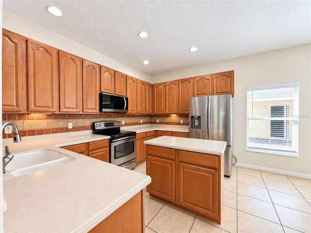 11838 DEER PATH WAY, Orlando, FL 32832