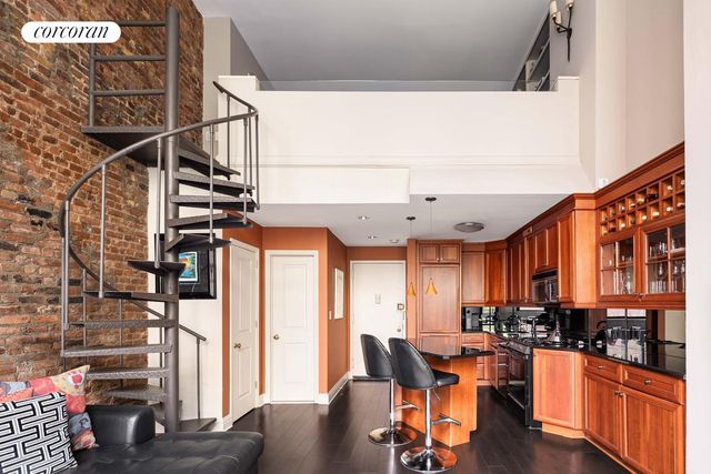 170 E 88th St Apt 2B, New York City, NY 10128