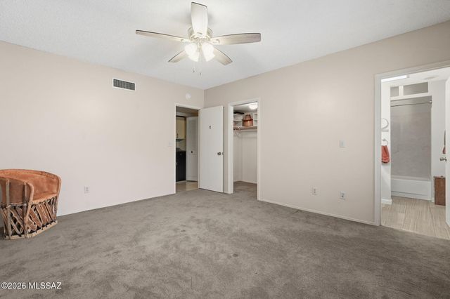 6758 E Vía Dorado, Tucson, AZ 85715