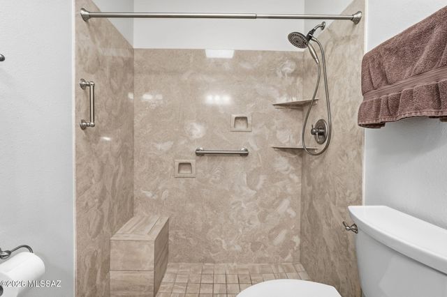 6758 E Vía Dorado, Tucson, AZ 85715