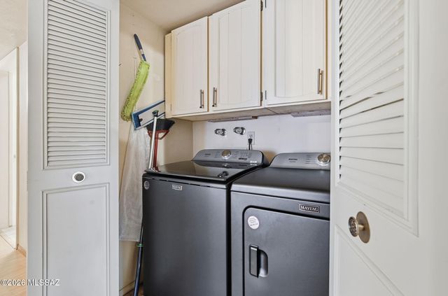 6758 E Vía Dorado, Tucson, AZ 85715