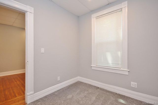 521 E 235th Street, Bronx, NY 10470