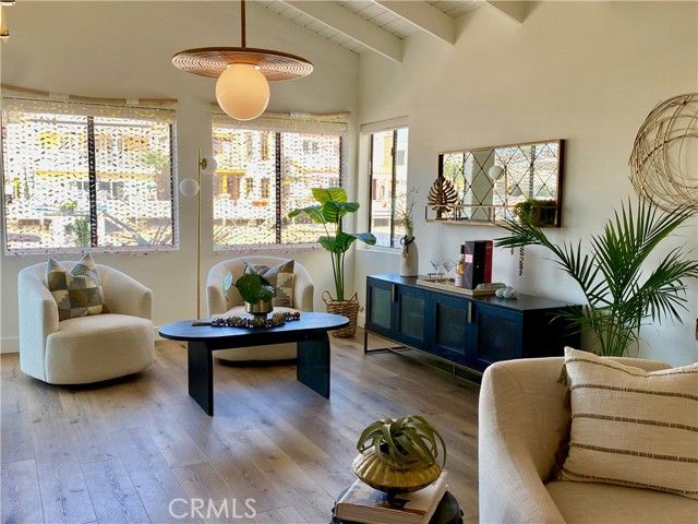 322 Grand Canal, Newport Beach, CA 92662