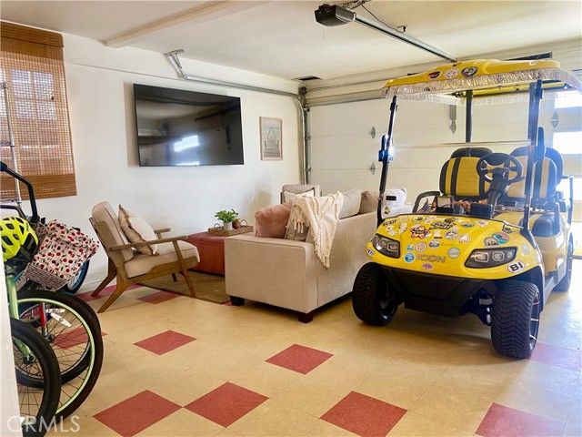 322 Grand Canal, Newport Beach, CA 92662