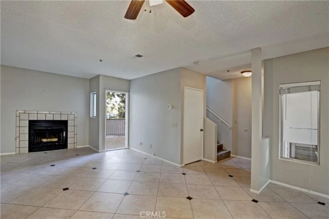 260 Victoria Street 32, Costa Mesa, CA 92627