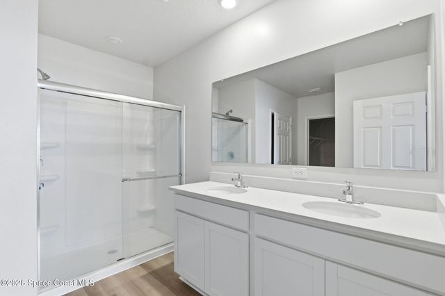 673 Bremerhaven Street NW, Palm Bay, FL 32907