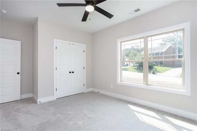 2200 Delaine Point, High Point, NC 27265