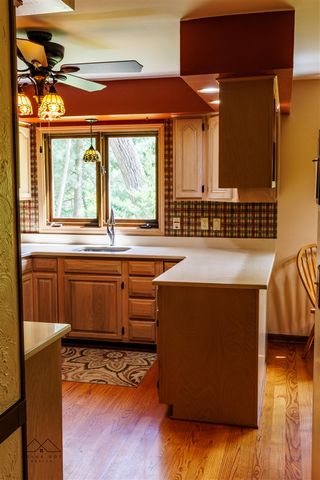 2895 Parkway Place, Hartland, MI 48353