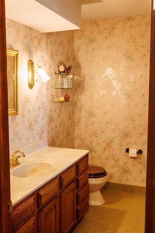 2895 Parkway Place, Hartland, MI 48353