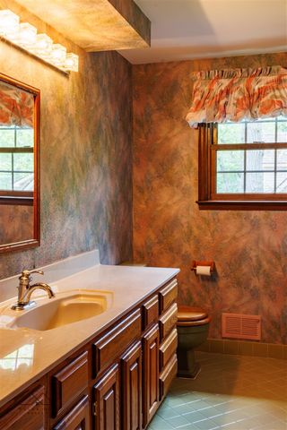 2895 Parkway Place, Hartland, MI 48353