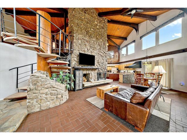 18640 Cloven Hoof Dr, Palmer Lake, CO 80133