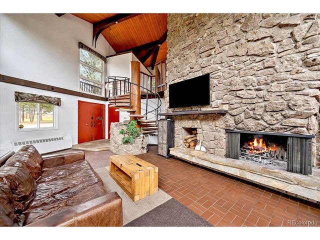 18640 Cloven Hoof Dr, Palmer Lake, CO 80133