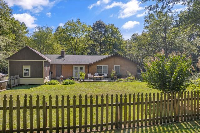 271 Issaqueena Drive, Central, SC 29630