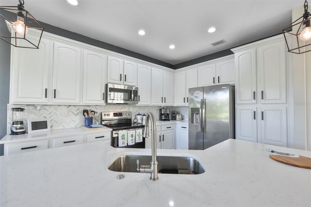 14526 MIRABELLE VISTA CIRCLE, Tampa, FL 33626