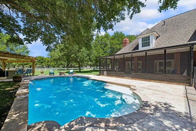 4425 Glenwood Drive, Richmond, TX 77406