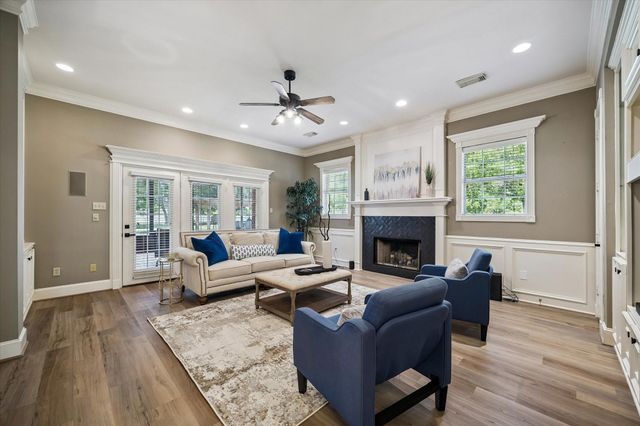 4425 Glenwood Drive, Richmond, TX 77406
