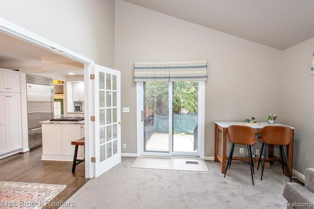 12769 Lasalle Lane, Huntington Woods, MI 48070