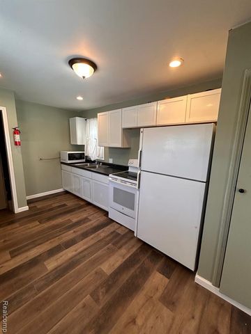 3413 Augusta Street, Flint, MI 48503