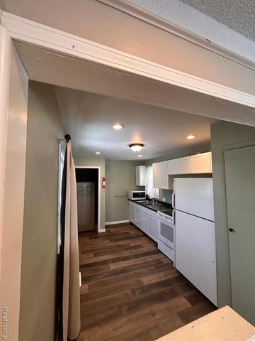 3413 Augusta Street, Flint, MI 48503