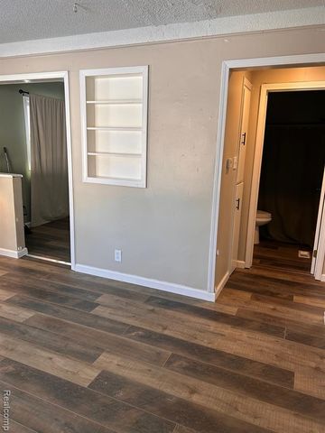 3413 Augusta Street, Flint, MI 48503