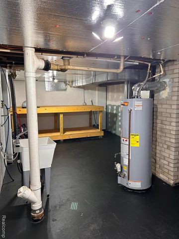 3413 Augusta Street, Flint, MI 48503