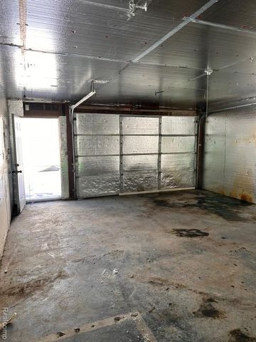 3413 Augusta Street, Flint, MI 48503