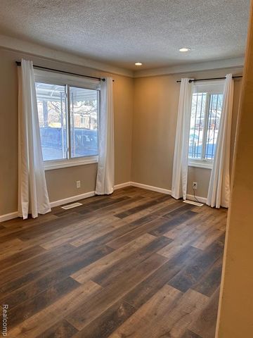 3413 Augusta Street, Flint, MI 48503