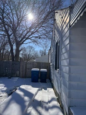 3413 Augusta Street, Flint, MI 48503