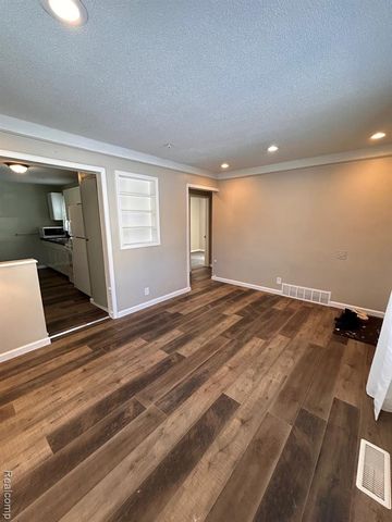 3413 Augusta Street, Flint, MI 48503