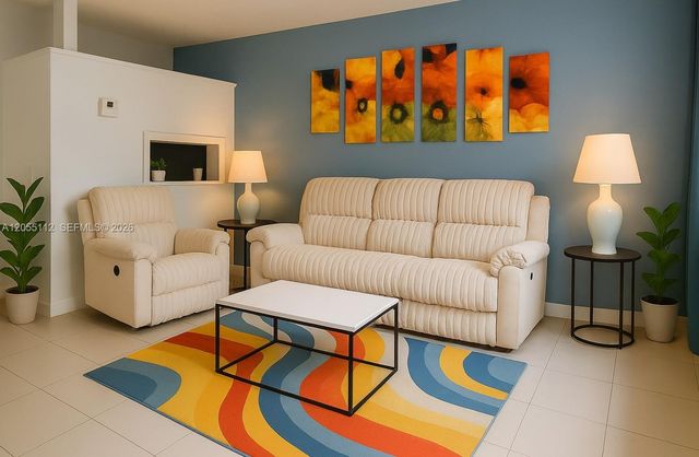 901 SW 11th Avenue 4H, Hallandale Beach, FL 33009