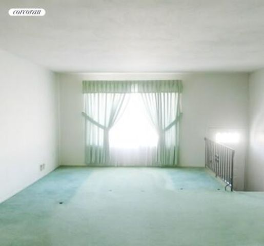 78 FOREST Street, New York City, NY 10314