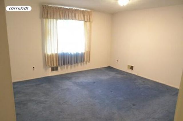 78 FOREST Street, New York City, NY 10314