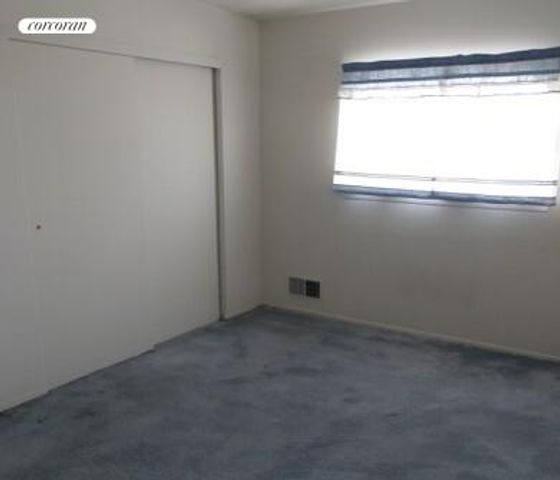 78 FOREST Street, New York City, NY 10314