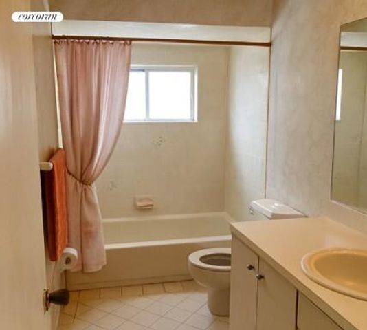 78 FOREST Street, New York City, NY 10314