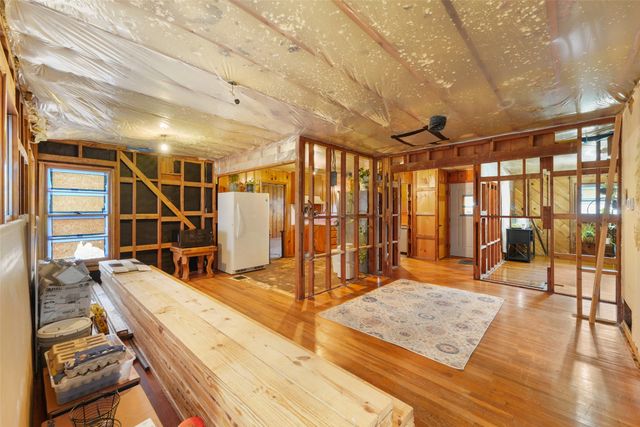 1051 Lynch Bend Road, Springtown, TX 76082