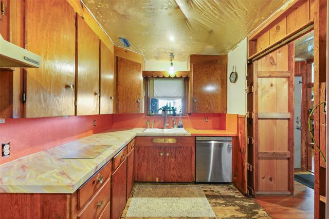 1051 Lynch Bend Road, Springtown, TX 76082