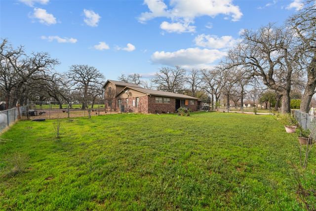 1051 Lynch Bend Road, Springtown, TX 76082