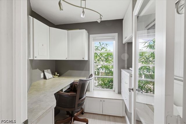 7215 Hendry Creek DR, Fort Myers, FL 33908