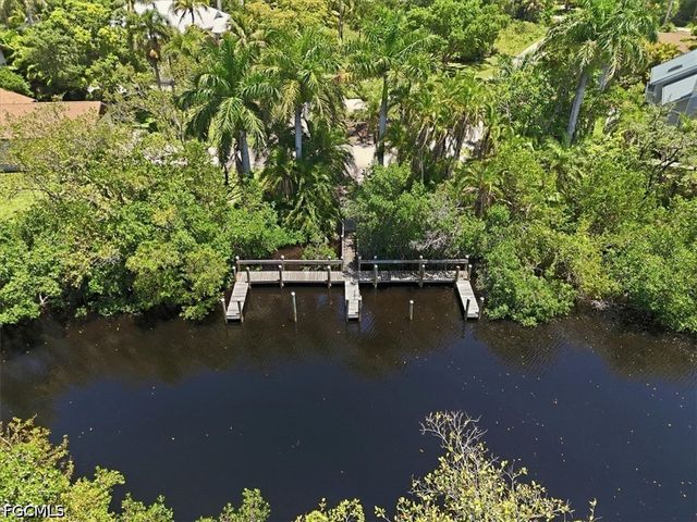 7215 Hendry Creek DR, Fort Myers, FL 33908